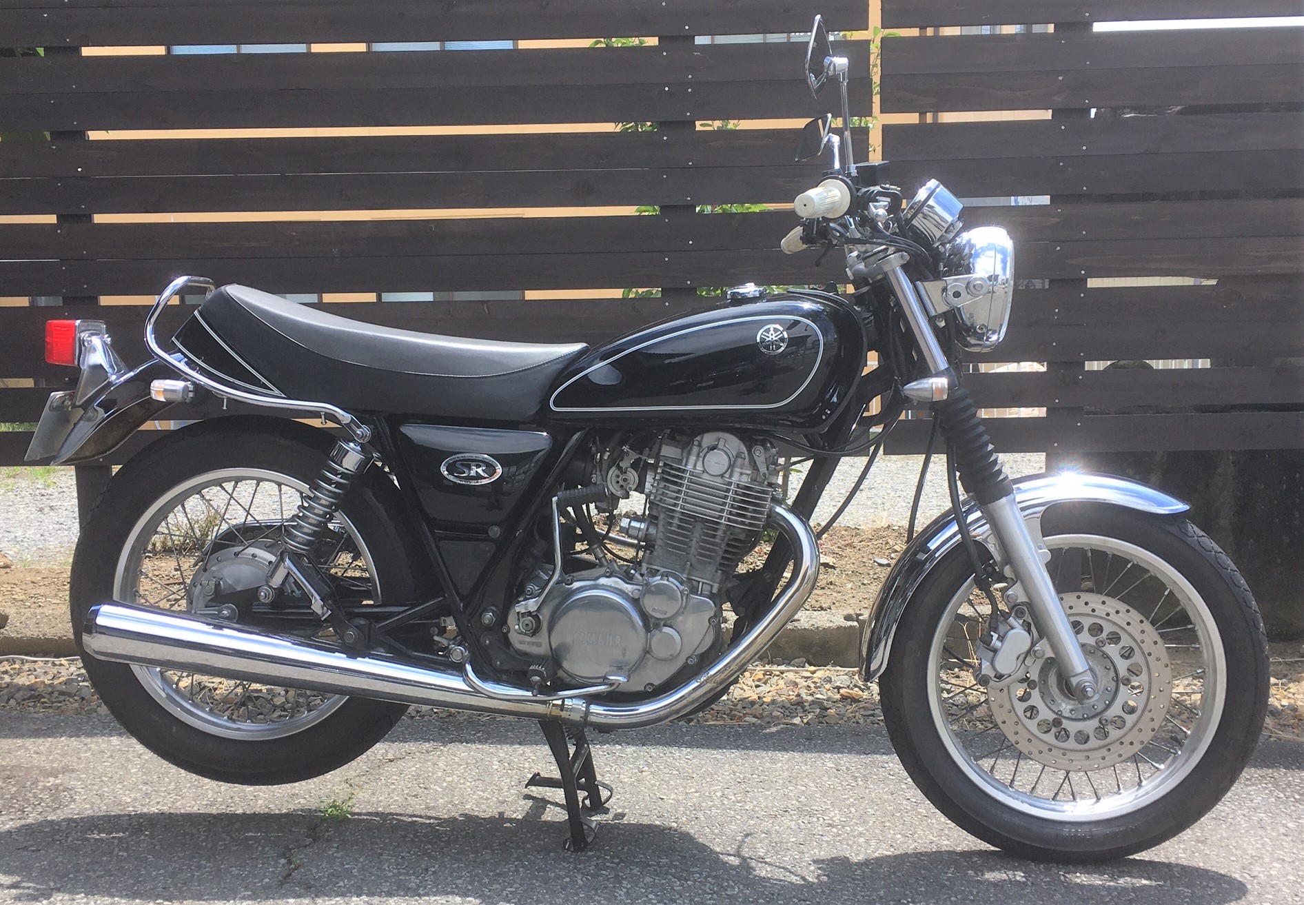 SR400